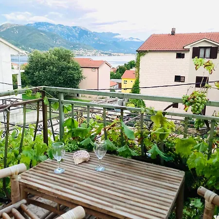 Bi De Luxe Apartment Биела Экстерьер фото